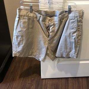 Men’s 6” Polo Khaki Shorts